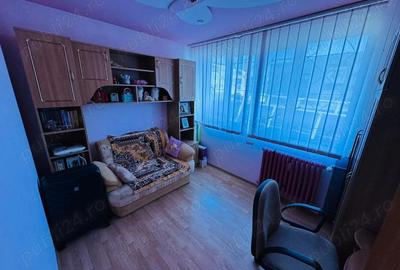 Apartament cu 3 camere decomandat în Central - 7