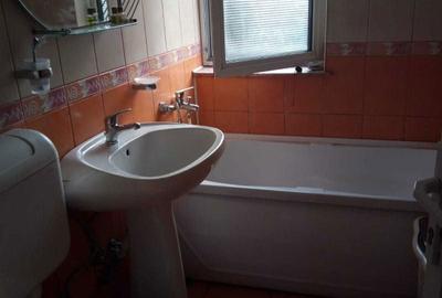 Apartament cu 3 camere decomandat în Nord - 6