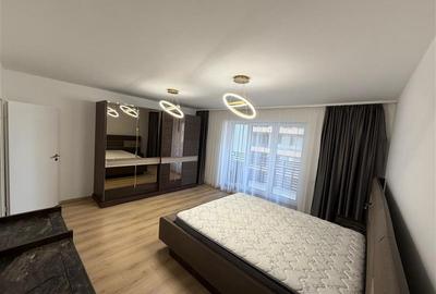 Apartament cu 2 camere decomandat, mobilat în Tractorul - 6