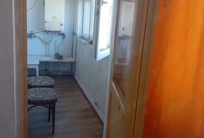 Proprietar inchiriez apartament 150 e confort 1cu 2 camere - 1