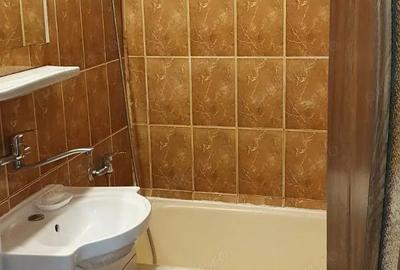 Garsonieră decomandată în Craiter