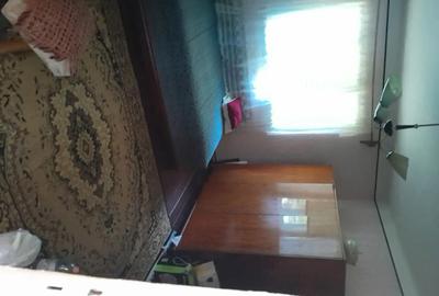 Casă cu 6 camere cu Teren 872 Mp în Central - 1