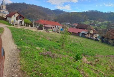 Teren de 820 mp, în Central - 2
