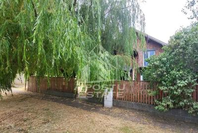 Casă cu 7 camere cu Teren 550 Mp în Dudeștii Noi - 3