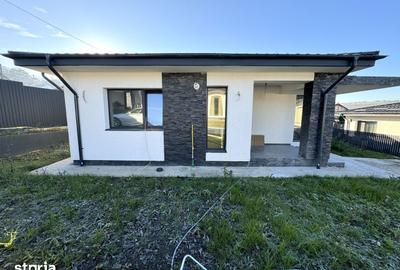 Casă cu 3 camere cu Teren 350 Mp în Bucium - 5