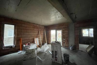 Duplex cu 4 camere cu Teren 306 Mp în Moșnița Nouă - 2