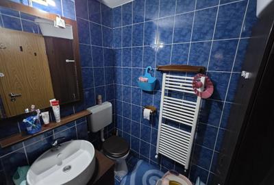 Apartament cu 2 camere decomandat, mobilat în Dâmbovița - 15