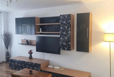 Apartament cu 2 camere, decomandat, etaj 2 4 - 1