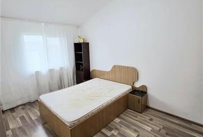 Apartament cu 2 camere semidecomandat în Km 4-5 - 5