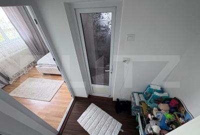 Apartament de vanzare, cu 2 camere, 49 mp, zona Micro 11 - 4