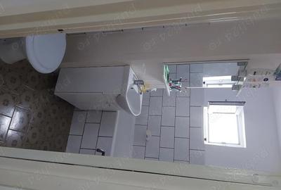 Apartament cu 2 camere decomandat în Micro 5 - 6