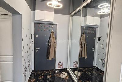 Apartament cu 2 camere decomandat în Micro 17 - 3