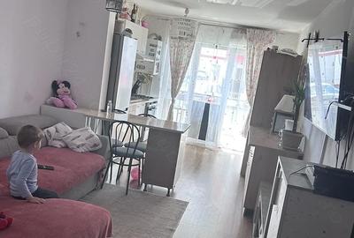 Apartament cu 3 camere decomandat în Turnișor - 6