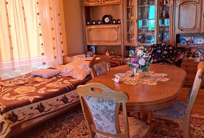 Casa-Vila ultrafinisata in regim D+P+E cu toate utilitatile cu 900 mp,teren - 6