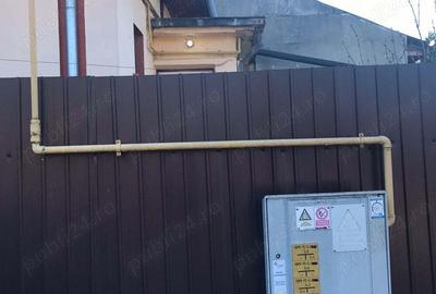 Casă cu 3 camere cu Teren 180 Mp în Central - 1