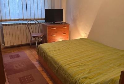 Apartament cu 3 camere decomandat în Tineretului - 9