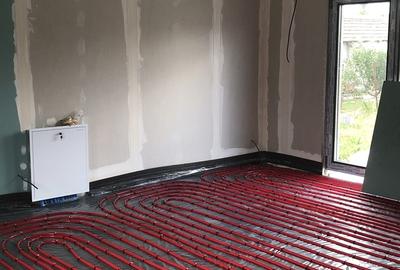 Casă cu 3 camere cu Teren 2000 Mp în Central - 8