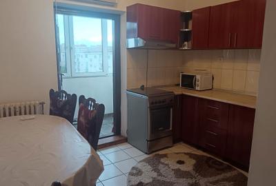 Apartament cu 3 camere în Nufărul - 3