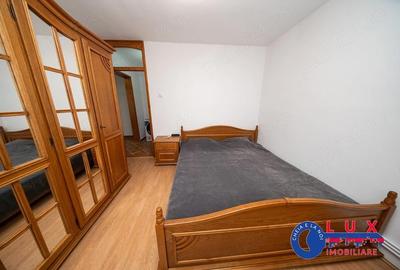 Apartament cu 3 camere decomandat în E3 - 20