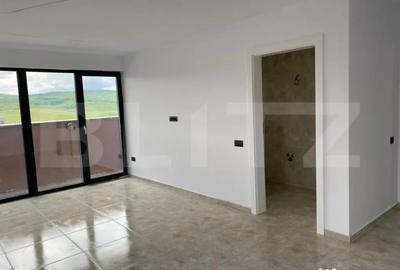Apartament cu 4 camere decomandat în Baciu - 12