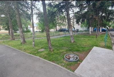 Spațiu comercial, în Ultracentral - 8