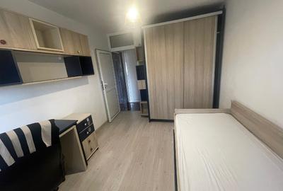 Apartament cu 3 camere decomandat în Nicolina - 4