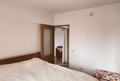 Apartament cu 2 camere decomandat în Florilor - 6