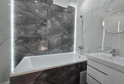 Apartament cu 2 camere decomandat în Băneasa