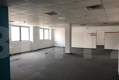 Spațiu comercial, de 570 mp, în Mărăști - 2