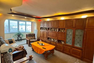 Apartament cu 4 camere decomandat, mobilat în Central - 7