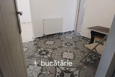 Garsonieră decomandată în Central - 4
