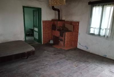 Casă individuală cu 2 camere cu Teren 1300 Mp în Dobroț - 11