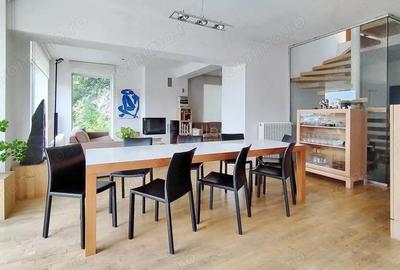 Casă cu 9 camere cu Teren 1600 Mp în Dealul Cetății - 15