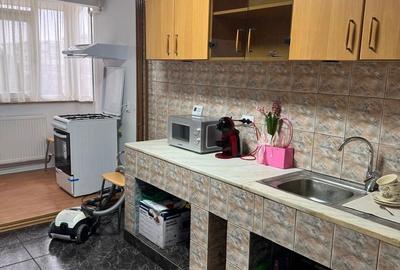 Apartament cu 3 camere decomandat, mobilat în Tudor Vladimirescu - 7