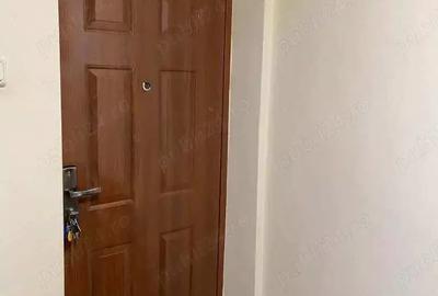 Apartament cu 3 camere decomandat în Soarelui - 3