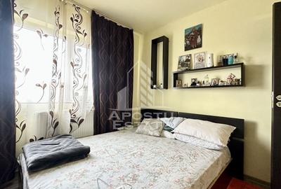 Apartament cu 2 camere, decomandat, centrala proprie, Aradului - 1