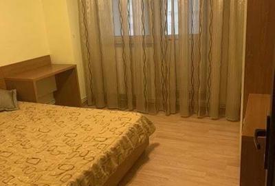 Apartament cu 3 camere decomandat în Unirii