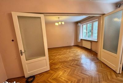Apartament cu 4 camere în Central - 4