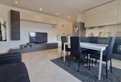 Apartament 3 camere, 64 mp, complet mobilat si utilat - 2