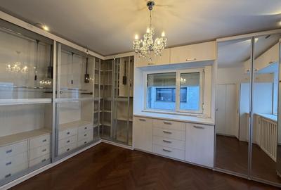 Casă individuală cu 5 camere cu Canalizare în Herăstrău - 12