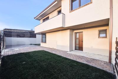 Duplex cu 4 camere cu Canalizare în Dezmir - 4