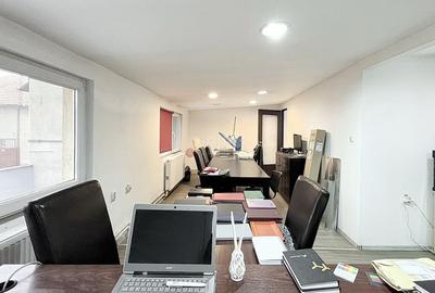 Casă individuală cu 9 camere cu Canalizare în Bartolomeu - 5