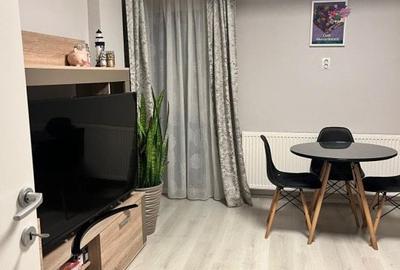 Apartament cu 2 camere, decomandat, zona Rediu-Gradinita Kiki  !! - 2
