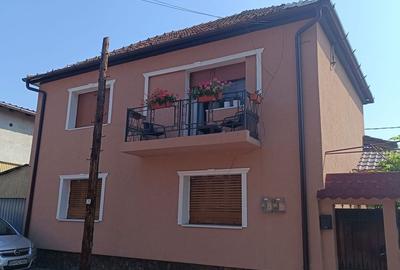 Casă cu 3 camere cu Teren 100 Mp în Iorga - 2