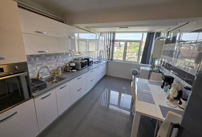 Apartament cu 3 camere decomandat, mobilat în Bucium - 3