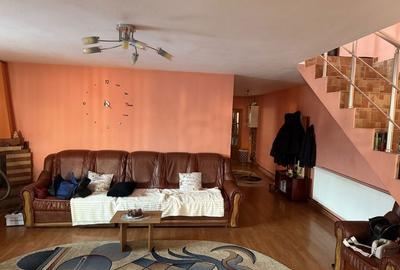 Casă cu 4 camere în Bucov - 5