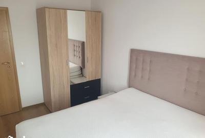 Apartament cu 3 camere, mobilat în Tractorul - 8