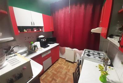 Apartament cu 2 camere decomandat în Micro II - 17