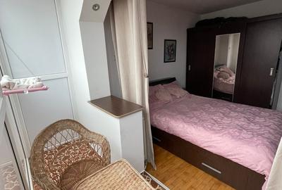 Apartament cu 3 camere decomandat în Exterior Vest - 8