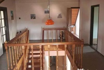 Casă cu 4 camere cu Teren 630 Mp în Central - 11
